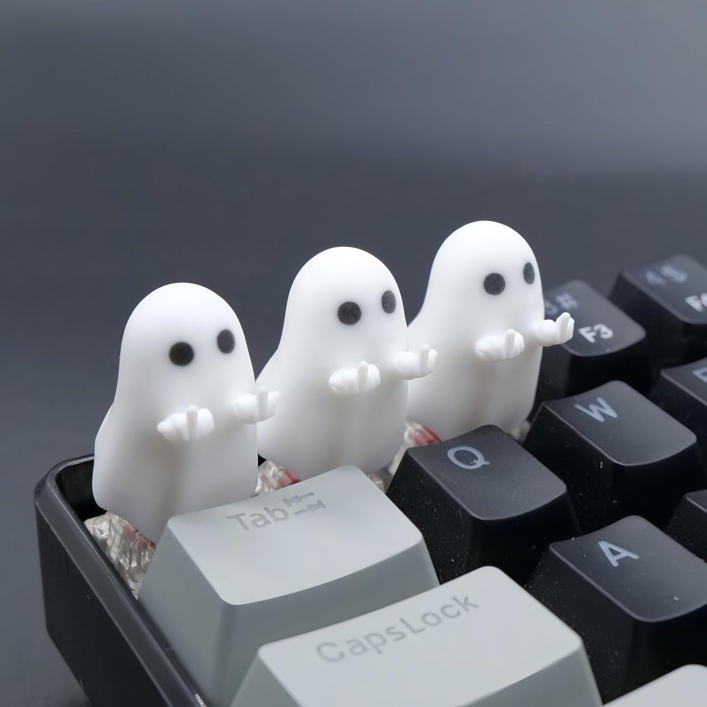 ULTRAEQUIP Artisan Keycaps - Cute Ghost Resin Keycaps 1U ESC Custom Handmade Keycap Replacement for Mechanical Keyboard (Hey-You Ghost, Opaque)