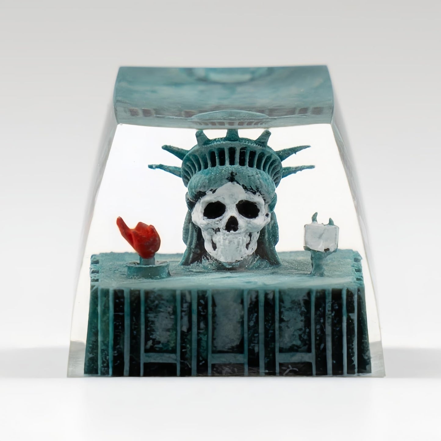Artisan Keycaps Raven&Crow Resin Skull keycap ESC Custom Keycap 1U SA Prolfile Handmade Keycaps for MX Switch Mechanical Keyboards Key Cap (King_Skull)