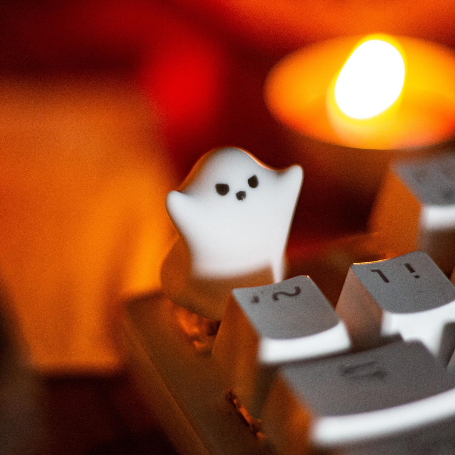 ULTRAEQUIP Artisan Keycaps - Cute Ghost Resin Keycaps 1U ESC Custom Handmade Keycap Replacement for Mechanical Keyboard (Hey-You Ghost, Opaque)